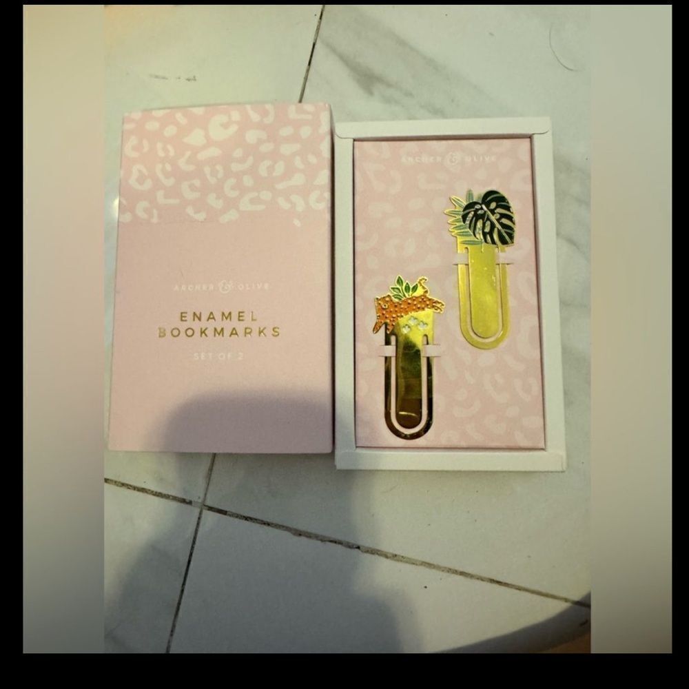 Enamel Bookmarks Set - Gold and Green #15